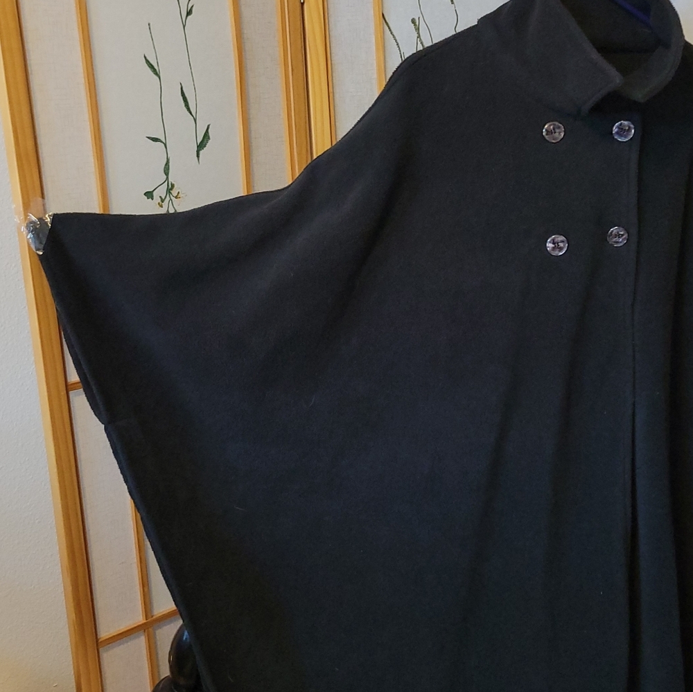Black Thick Fleece Cape-Like Long Jacket - Picture 4 of 4